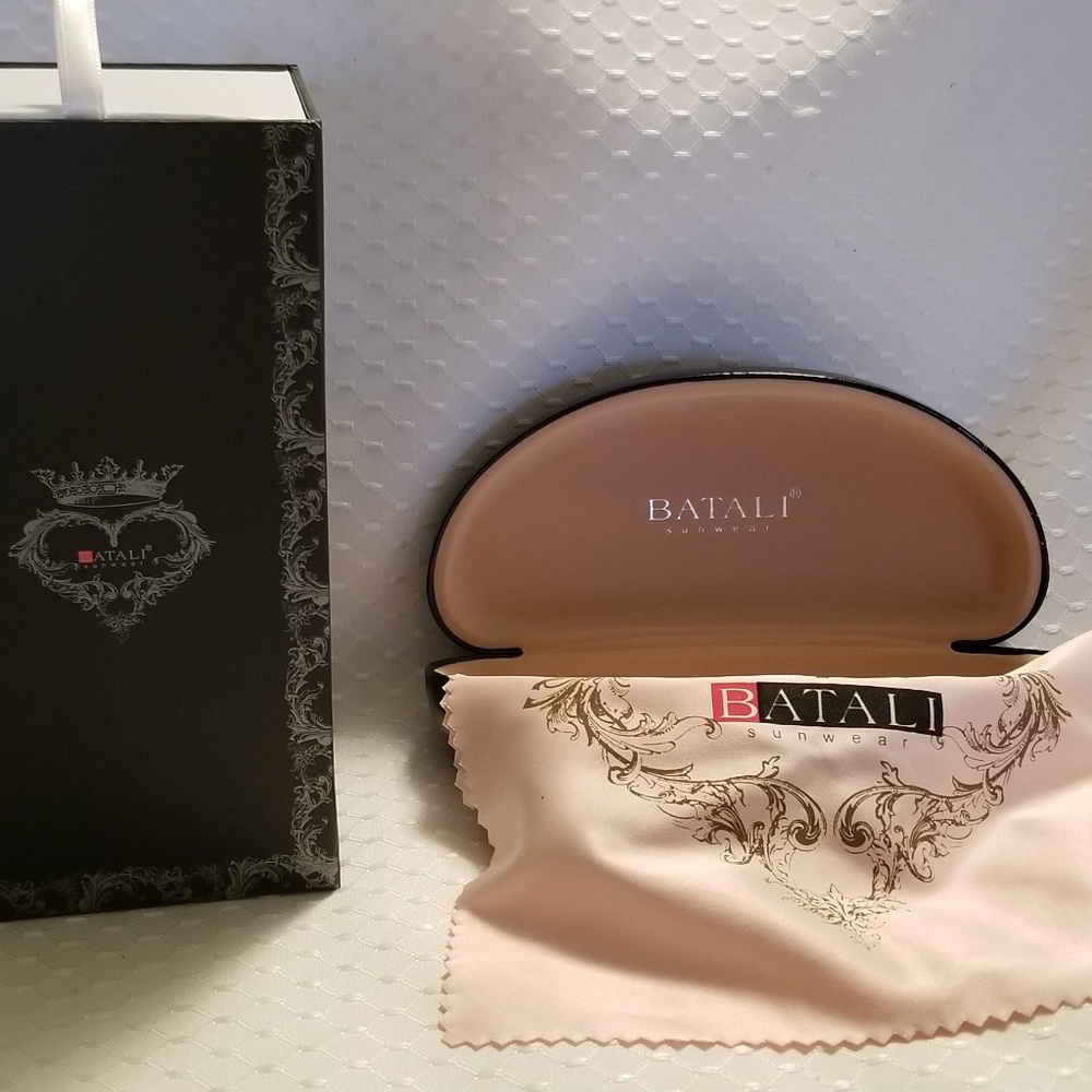 Sunglasses shell case